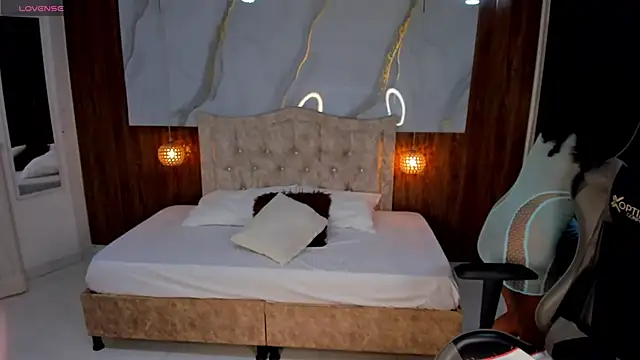 lia 16 online show from 03-26-26, 11:08