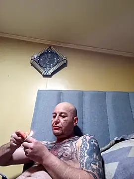 TrainedFinder5 online show from 10-06-25, 06:52