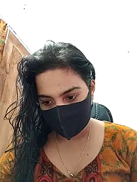 Snapshot of Ritusri_Dotta chatting on 02-18-25, 04:04 Ritusri Dotta online show from 02-18-25, 04:04