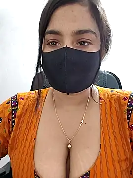 Snapshot of Ritusri_Dotta chatting on 09-29-25, 02:40 Ritusri Dotta online show from 09-29-25, 02:40