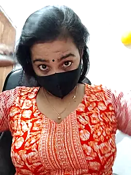 Snapshot of Ritusri_Dotta chatting on 02-18-25, 04:36 Ritusri Dotta online show from 02-18-25, 04:36