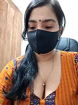 Snapshot of Ritusri_Dotta chatting on 02-25-25, 06:44 Ritusri Dotta online show from 02-25-25, 06:44
