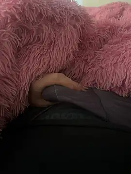 Snapshot of Piscislove chatting on 01-11-26, 10:27 Piscislove online show from 01-11-26, 10:27