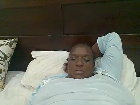 Shaz brown online show from 06-17-26, 01:38