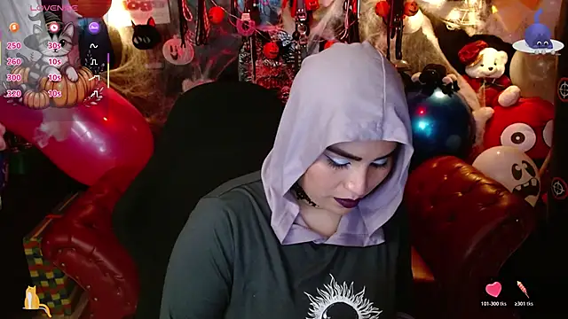 kureiji hentaii online show from 10-22-25, 10:52