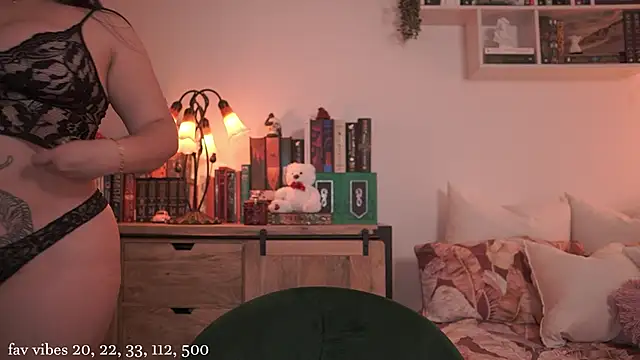 EmilyxRose - online show from 04-29-26, 05:17