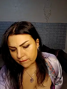 kataleya94 online show from 12-17-25, 06:29