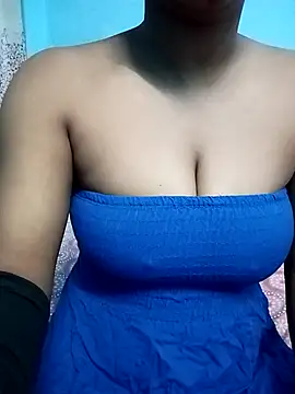 Snapshot of Gulabo-jaan chatting on 11-14-25, 02:59 Gulabo-jaan online show from 11-14-25, 02:59