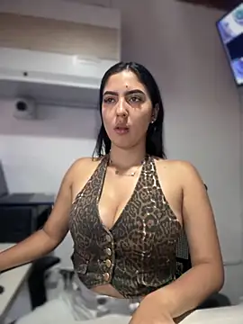 MarianaBenz online show from 09-23-25, 11:39