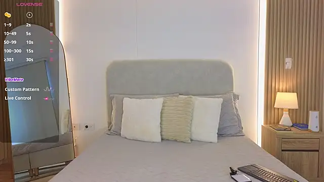 Snapshot of KristennBlue chatting on 05-13-26, 03:41 KristennBlue online show from 05-13-26, 03:41