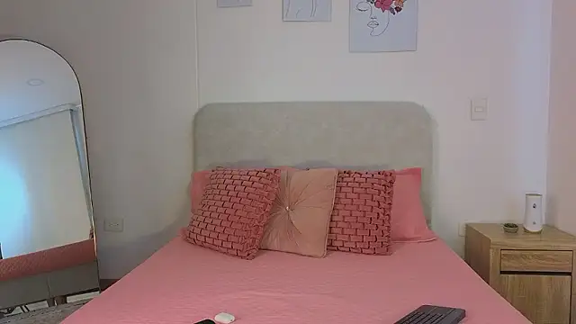 KristennBlue online show from 01-09-26, 01:51