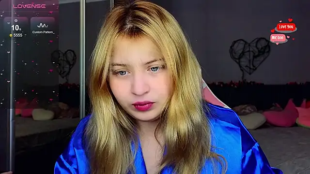 shy blondiee online show from 02-06-25, 10:43