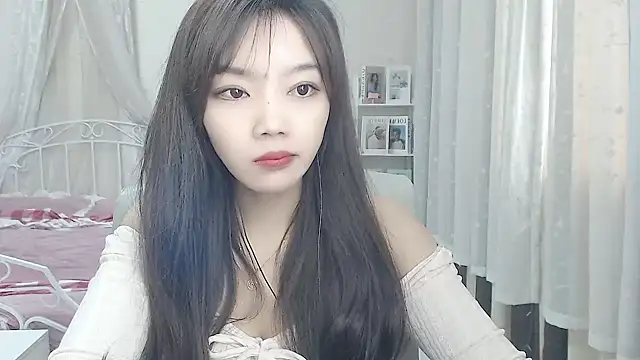 Jenny-Z online show from 11-05-25, 01:52