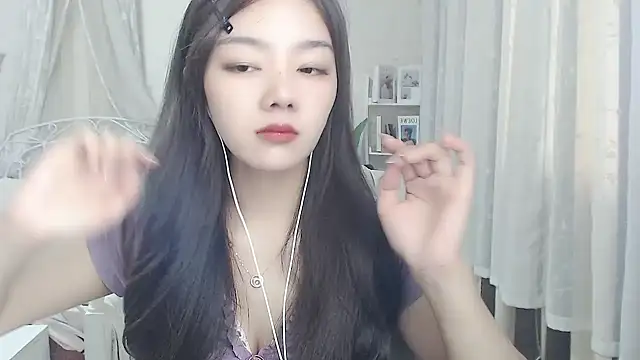 Jenny-Z online show from 04-12-26, 02:04