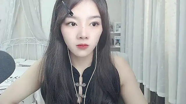 Jenny-Z online show from 05-06-26, 01:53