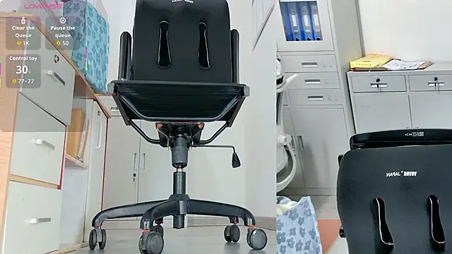 Snapshot of -DIO-DIO- chatting on 01-17-26, 06:28 -DIO-DIO- online show from 01-17-26, 06:28