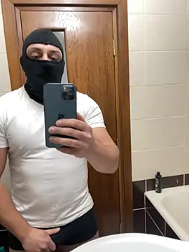 Snapshot of marianmin chatting on 02-23-25, 09:16 marianmin online show from 02-23-25, 09:16