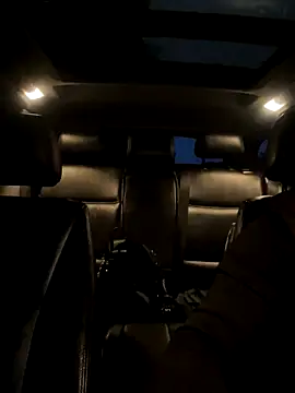 Snapshot of marianmin chatting on 10-18-25, 03:47 marianmin online show from 10-18-25, 03:47