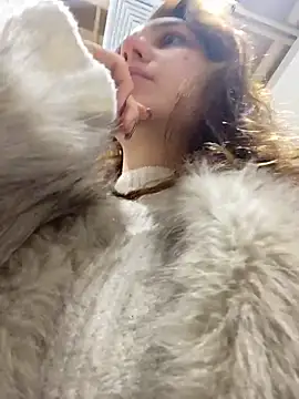 QuitieLia online show from 01-17-26, 08:07