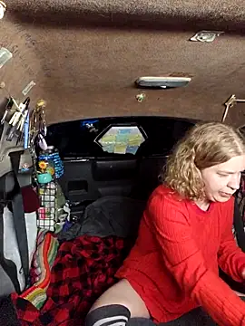 shadow199393 online show from 10-18-25, 02:02