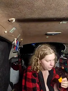 shadow199393 online show from 12-04-25, 01:15