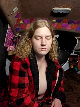 Snapshot of shadow199393 chatting on 02-10-26, 02:43 shadow199393 online show from 02-10-26, 02:43