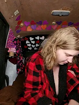 Snapshot of shadow199393 chatting on 02-13-26, 05:18 shadow199393 online show from 02-13-26, 05:18