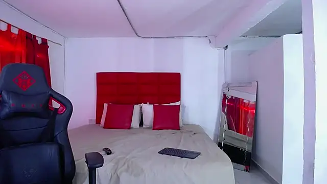 LyonGallego  online show from 03-29-26, 03:57