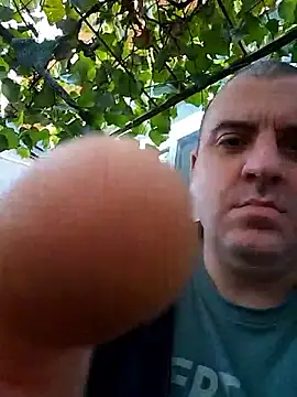 Snapshot of LSD669 chatting on 09-30-25, 03:40 LSD669 online show from 09-30-25, 03:40