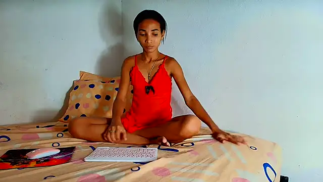 luciana daza online show from 02-15-25, 03:20