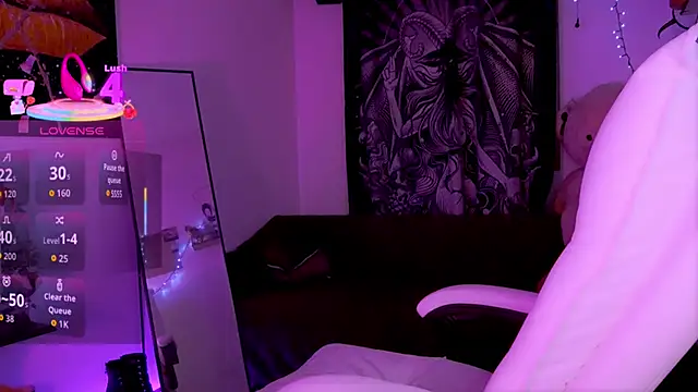 LusciousAlice online show from 04-13-26, 09:19