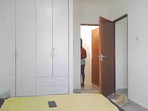 petiteebony 81 online show from 11-02-25, 06:18