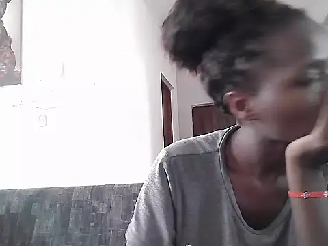 petiteebony 81 online show from 12-20-25, 05:54