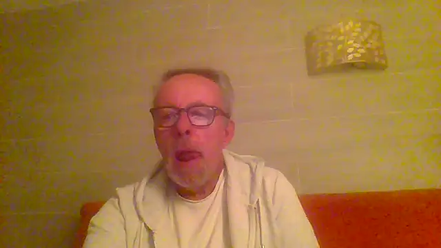 tuggy59 online show from 03-25-26, 04:56