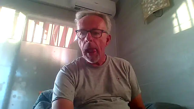 tuggy59 online show from 11-11-25, 07:25