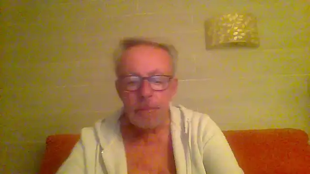 tuggy59 online show from 03-15-26, 04:52