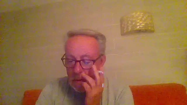 tuggy59 online show from 04-12-26, 05:44