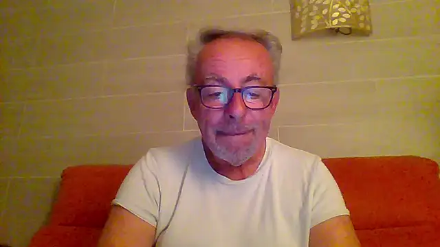 tuggy59 online show from 12-20-25, 06:16