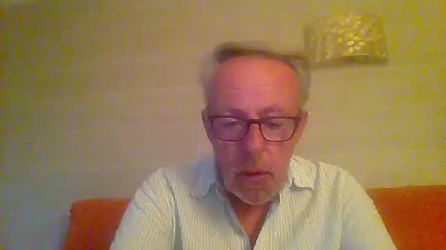 tuggy59 online show from 04-18-26, 05:32