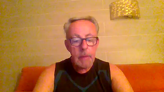 tuggy59 online show from 07-04-26, 03:57