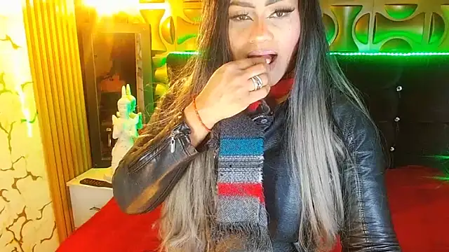Snapshot of black_ambar chatting on 04-24-26, 02:24 black ambar online show from 04-24-26, 02:24