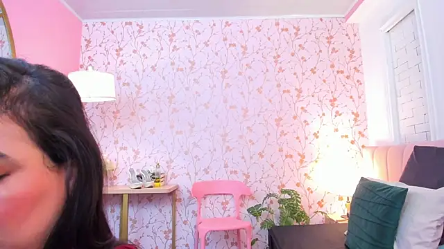 Snapshot of taylor_bennet chatting on 04-16-26, 11:33 taylor bennet online show from 04-16-26, 11:33