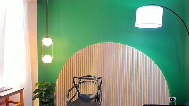 Snapshot of taylor_bennet chatting on 03-26-26, 11:41 taylor bennet online show from 03-26-26, 11:41