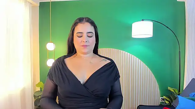 taylor bennet online show from 09-23-25, 12:12