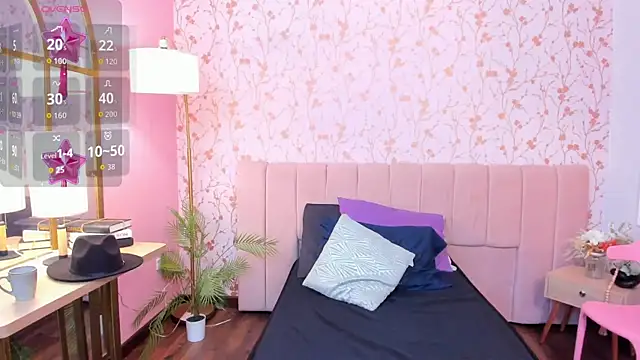 Snapshot of taylor_bennet chatting on 03-18-26, 12:08 taylor bennet online show from 03-18-26, 12:08