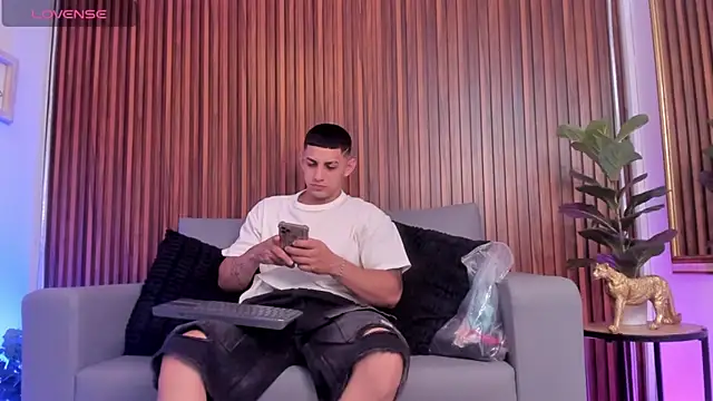 Alex cute77 online show from 02-15-26, 12:26