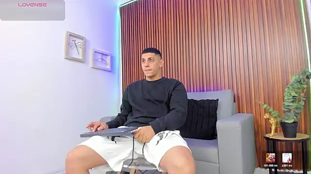 Alex cute77 online show from 03-31-26, 11:56