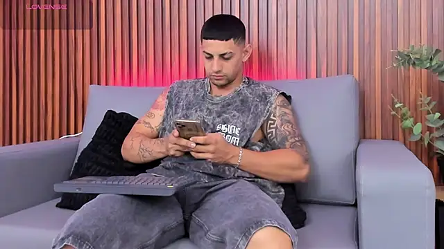 Alex cute77 online show from 03-10-26, 11:25