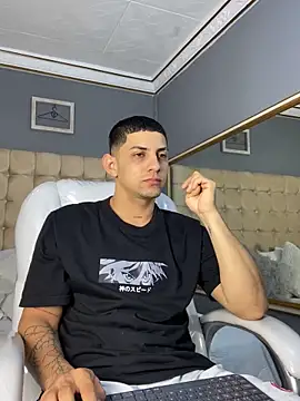 Alex cute77 online show from 09-19-25, 12:09