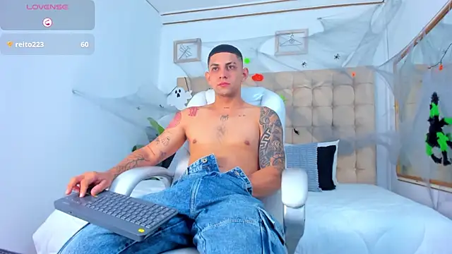 Alex cute77 online show from 10-13-25, 11:12